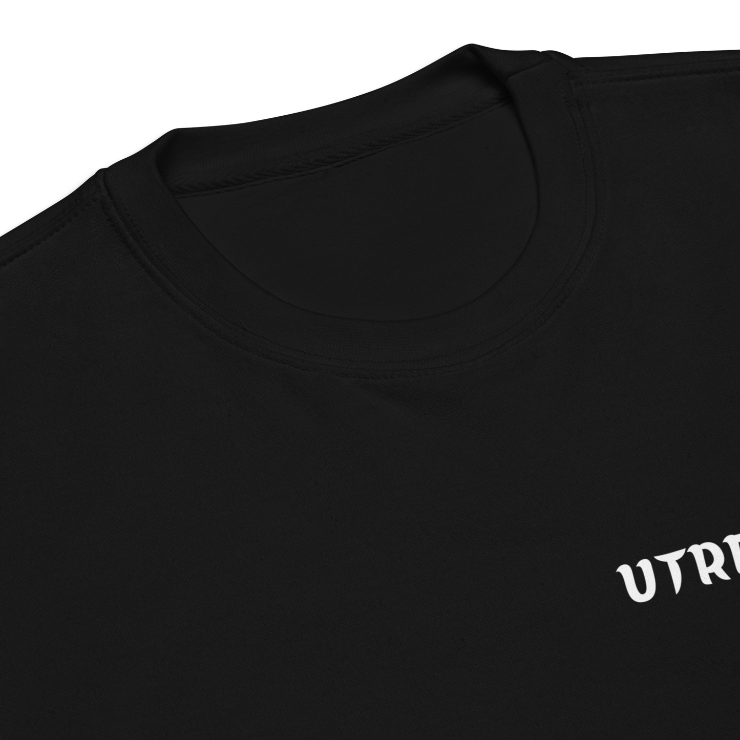 UTRECHT LEGACY SWEATER BLACK CLOSE UP