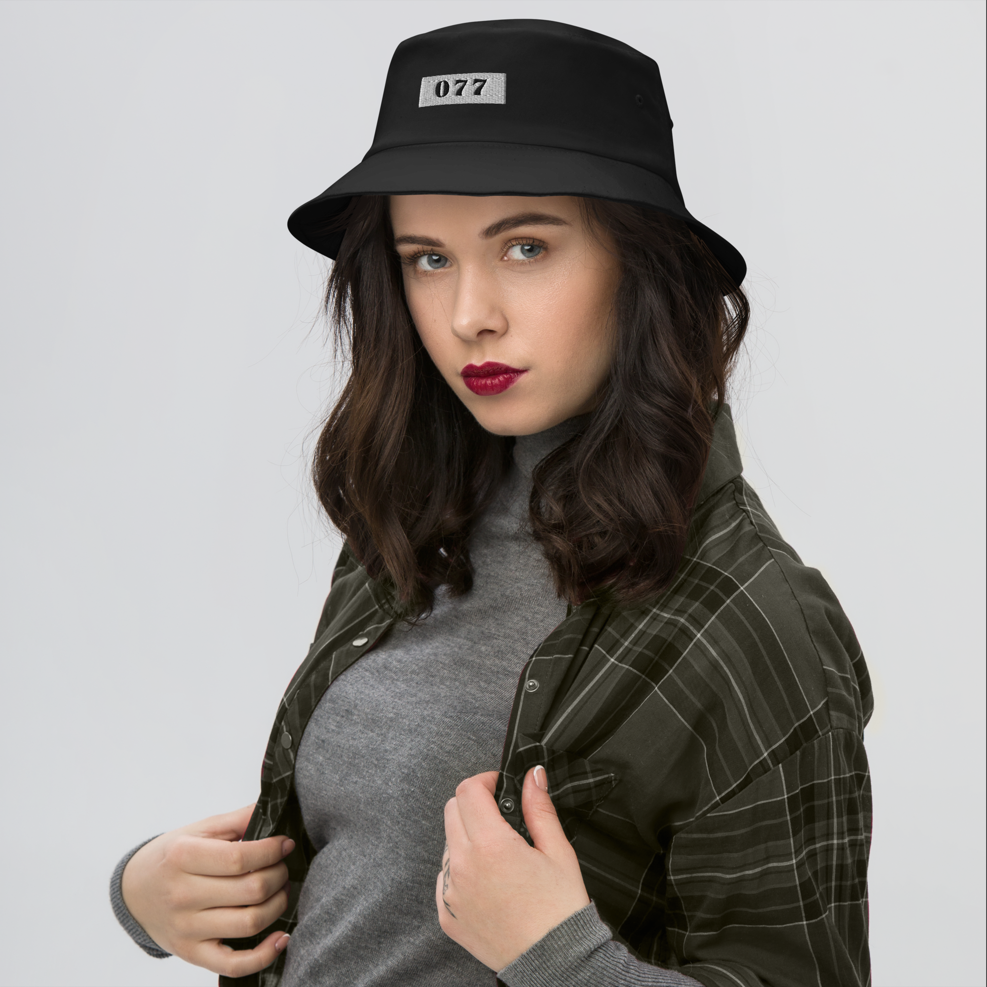 VENLO 077 BUCKET HAT WOMAN 1